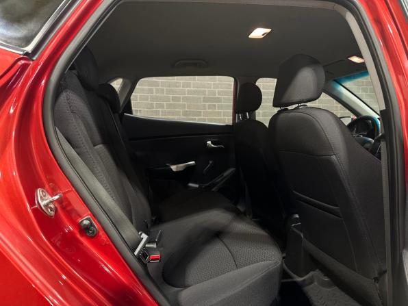Kia Rio III с пробегом 2013 года, цена 1 049 000 рублей, 108934 км, хэтчбек, Автокод Объявления