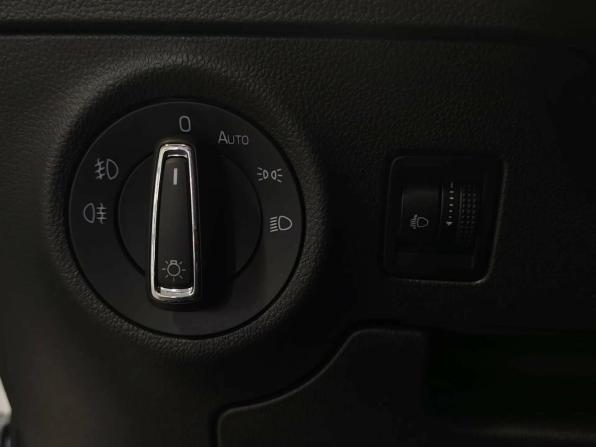 Skoda Karoq I с пробегом 2020 года, цена 2 278 000 рублей, 74000 км, внедорожник, Автокод Объявления