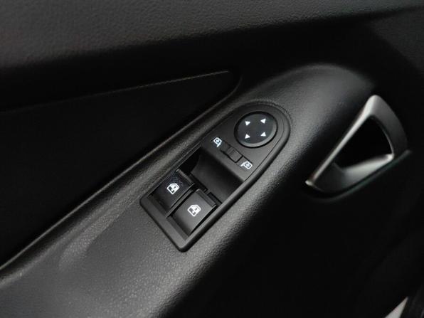 Lada (ВАЗ) Granta I Рестайлинг с пробегом 2021 года, цена 585 000 рублей, 142030 км, хэтчбек, Автокод Объявления