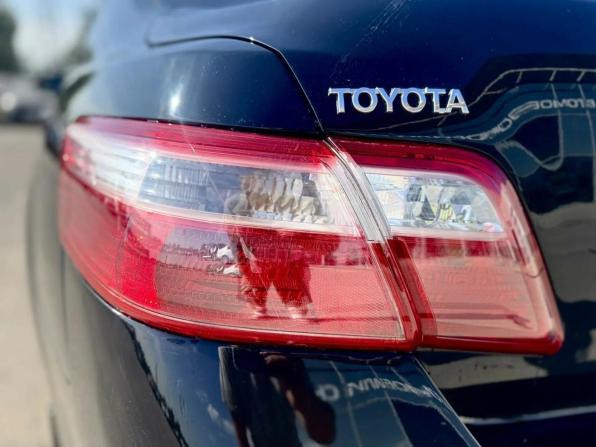 Toyota Camry VI (XV40) Рестайлинг с пробегом 2011 года, цена 1 090 000 рублей, 253259 км, седан, Автокод Объявления
