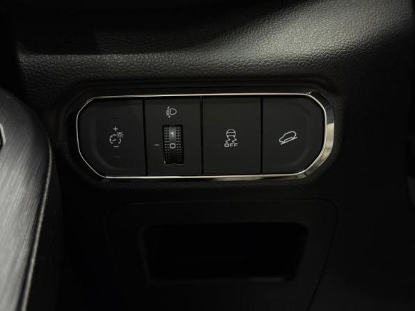 Haval Jolion I с пробегом 2023 года, цена 2 030 000 рублей, 30000 км, внедорожник, Автокод Объявления