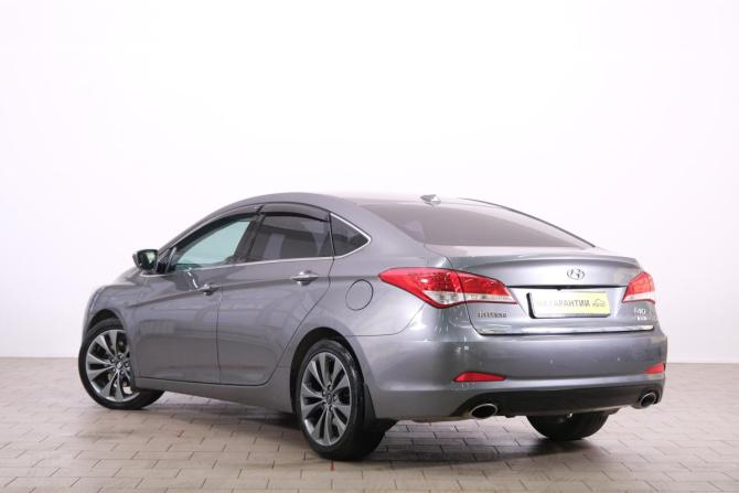 Hyundai i40 I с пробегом 2012 года, цена 1 599 000 рублей, 140000 км, седан, Автокод Объявления