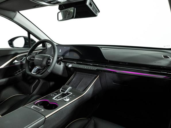 Omoda C5 I с пробегом 2023 года, цена 1 849 700 рублей, 8992 км, внедорожник, Автокод Объявления