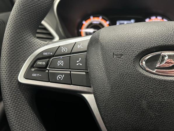 Lada (ВАЗ) Vesta I Рестайлинг (NG) с пробегом 2024 года, цена 1 249 000 рублей, 24643 км, седан, Автокод Объявления