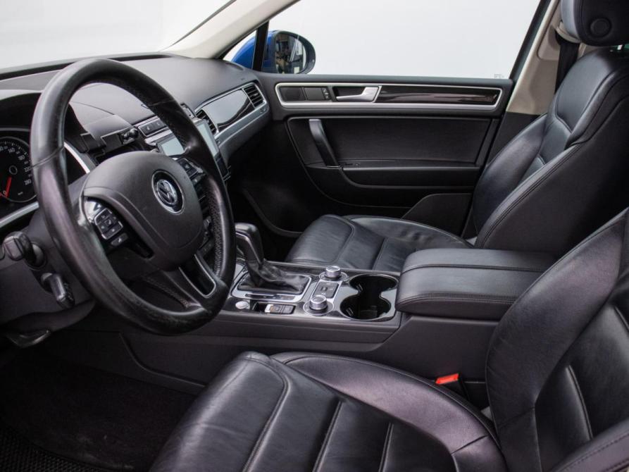 Volkswagen Touareg II Рестайлинг Москва  - изображение 11