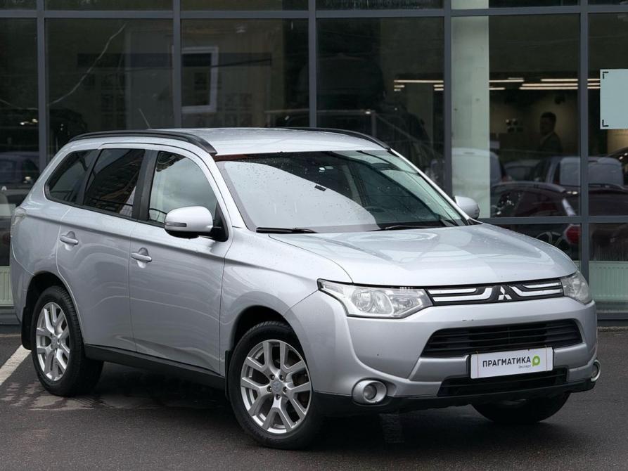 Mitsubishi Outlander III Санкт-Петербург  - изображение 2