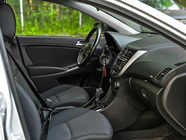 Hyundai Solaris I Рестайлинг с пробегом 2014 года, цена 799 000 рублей, 162343 км, седан, Автокод Объявления