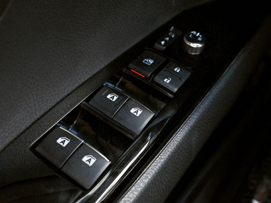 Toyota Camry VIII (XV70) Екатеринбург  - изображение 12