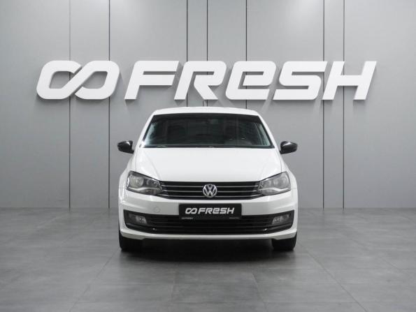 Volkswagen Polo V Рестайлинг с пробегом 2017 года, цена 1 339 000 рублей, 103093 км, седан, Автокод Объявления