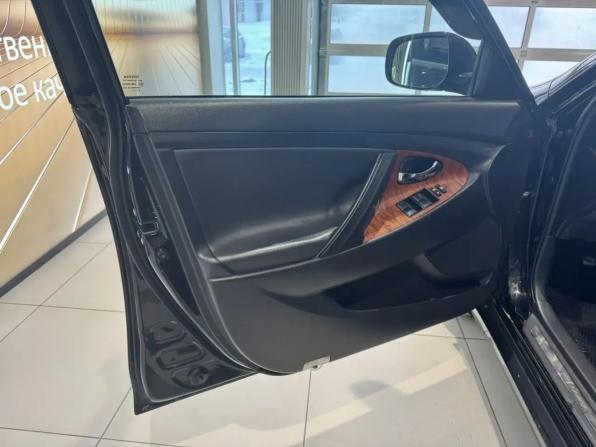 Toyota Camry VI (XV40) Рестайлинг с пробегом 2009 года, цена 999 000 рублей, 355000 км, седан, Автокод Объявления