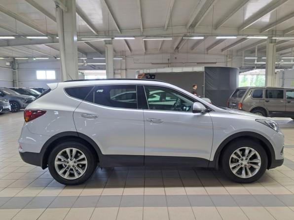 Hyundai Santa Fe III Рестайлинг с пробегом 2016 года, цена 2 040 000 рублей, 194459 км, внедорожник, Автокод Объявления