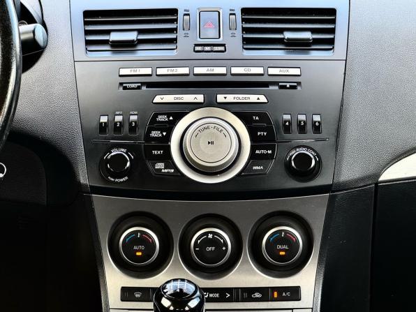 Mazda 3 II (BL) Рестайлинг с пробегом 2011 года, цена 749 000 рублей, 213289 км, седан, Автокод Объявления