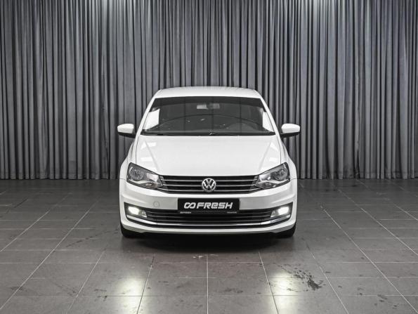 Volkswagen Polo V Рестайлинг с пробегом 2016 года, цена 1 279 000 рублей, 118621 км, седан, Автокод Объявления