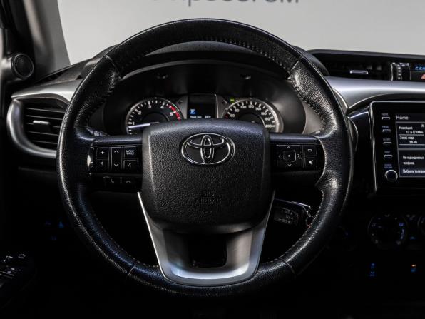 Toyota Hilux VIII Рестайлинг 2 с пробегом 2020 года, цена 4 199 000 рублей, 153857 км, пикап, Автокод Объявления