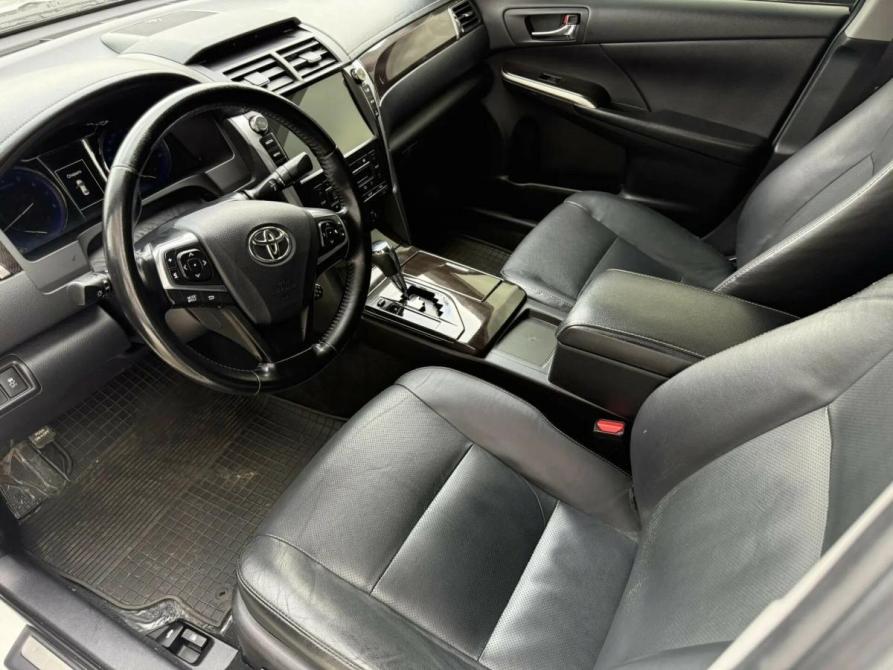 Toyota Camry VII (XV50) Рестайлинг Набережные Челны  - изображение 7