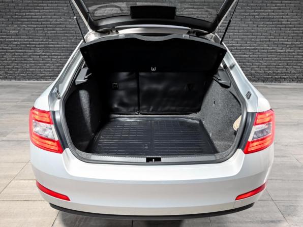 Skoda Octavia III (A7) с пробегом 2015 года, цена 1 250 000 рублей, 176899 км, лифтбек, Автокод Объявления