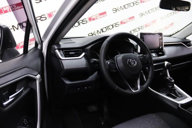 Toyota RAV4 V (XA50) с пробегом 2019 года, цена 2 795 950 рублей, 107901 км, внедорожник, Автокод Объявления