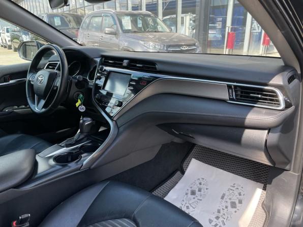 Toyota Camry VIII (XV70) с пробегом 2018 года, цена 2 140 000 рублей, 170000 км, седан, Автокод Объявления