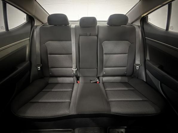 Hyundai Elantra VI (AD) с пробегом 2018 года, цена 1 850 000 рублей, 119964 км, седан, Автокод Объявления