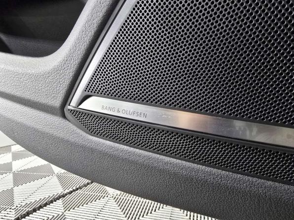 Audi A6 V (C8) с пробегом 2021 года, цена 4 300 000 рублей, 58419 км, седан, Автокод Объявления