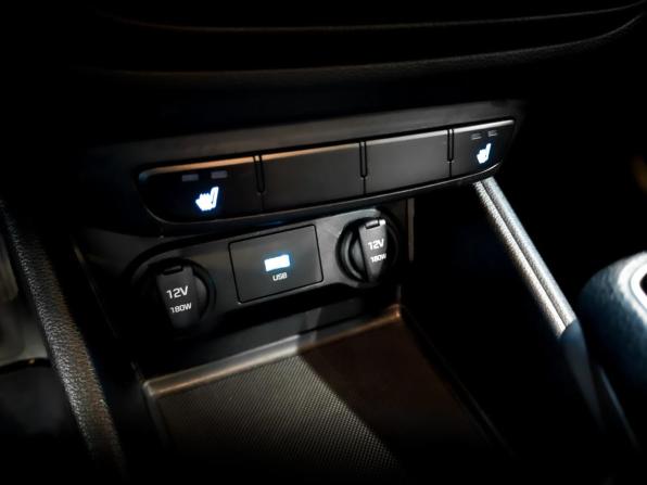 Hyundai Solaris II Рестайлинг с пробегом 2022 года, цена 1 660 000 рублей, 81240 км, седан, Автокод Объявления