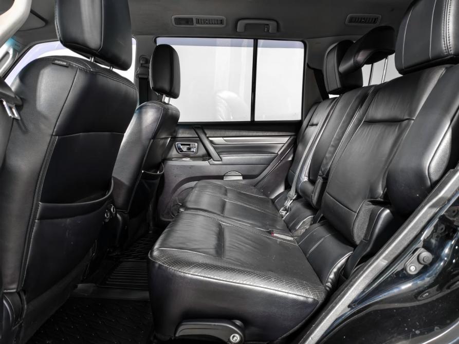 Mitsubishi Pajero IV Рестайлинг 1 Санкт-Петербург  - изображение 13