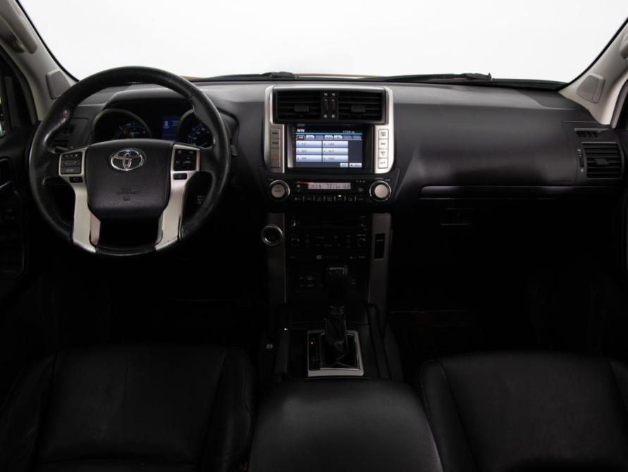 Toyota Land Cruiser Prado 150 Series Санкт-Петербург  - изображение 9