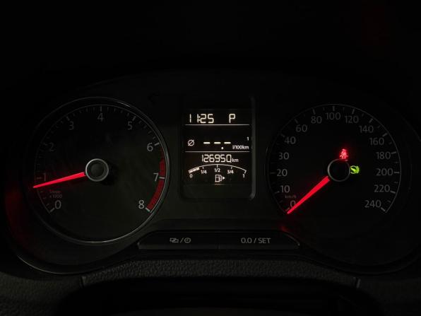 Volkswagen Polo V Рестайлинг с пробегом 2018 года, цена 1 497 000 рублей, 126935 км, седан, Автокод Объявления