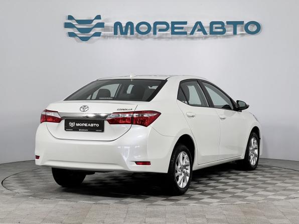 Toyota Corolla XI (E160 E170 E180) Рестайлинг 1 с пробегом 2017 года, цена 1 720 000 рублей, 94702 км, седан, Автокод Объявления