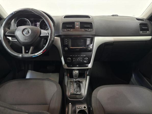 Skoda Yeti I Рестайлинг с пробегом 2017 года, цена 1 370 000 рублей, 193216 км, внедорожник, Автокод Объявления