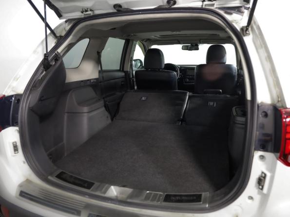 Mitsubishi Outlander III Рестайлинг 2 с пробегом 2016 года, цена 2 069 000 рублей, 173882 км, внедорожник, Автокод Объявления