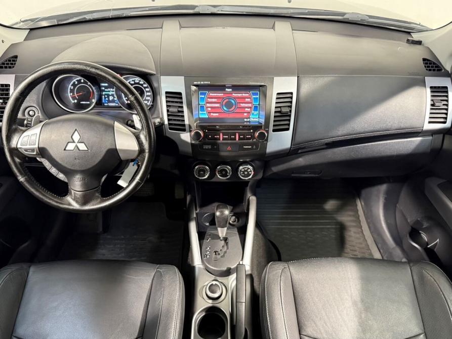 Mitsubishi Outlander II Рестайлинг Химки  - изображение 10