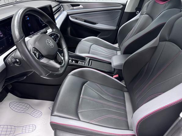 Volkswagen Lamando II с пробегом 2022 года, цена 2 850 000 рублей, 51744 км, лифтбек, Автокод Объявления