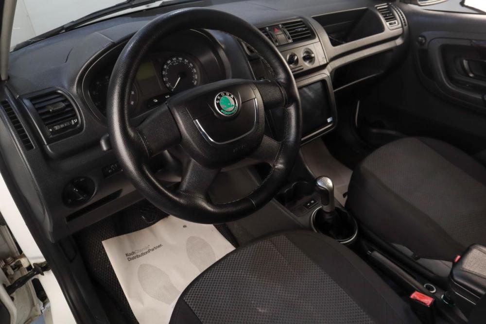 Skoda Fabia II Челябинск  - изображение 8