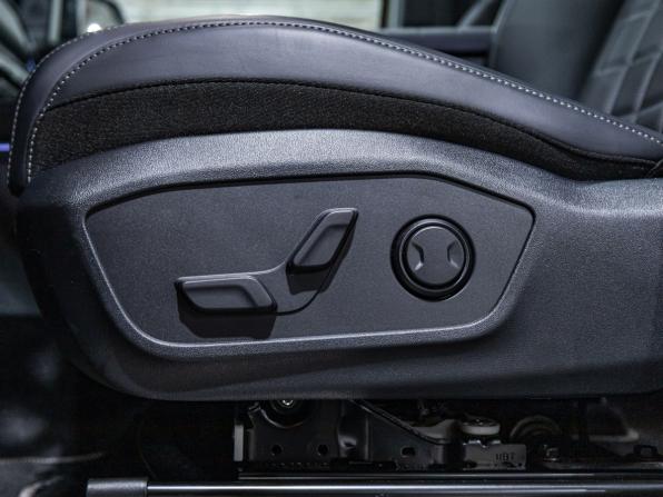 Kia Tasman с пробегом 2025 года, цена 6 300 000 рублей, 3827 км, offers.body_type.unknown, Автокод Объявления