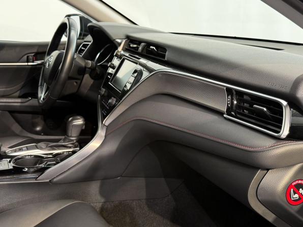 Toyota Camry VIII (XV70) с пробегом 2020 года, цена 3 500 000 рублей, 16031 км, седан, Автокод Объявления
