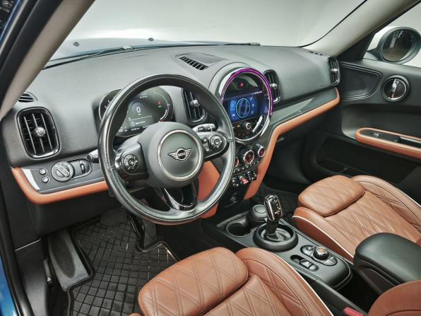 Mini Countryman II Рестайлинг с пробегом 2021 года, цена 2 375 000 рублей, 131757 км, внедорожник, Автокод Объявления