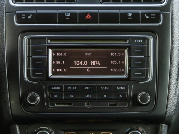 Volkswagen Polo V с пробегом 2013 года, цена 748 000 рублей, 237065 км, седан, Автокод Объявления