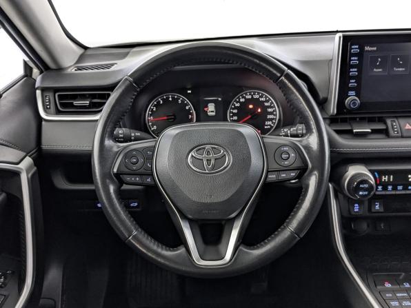 Toyota RAV4 V (XA50) с пробегом 2021 года, цена 2 865 000 рублей, 130736 км, внедорожник, Автокод Объявления