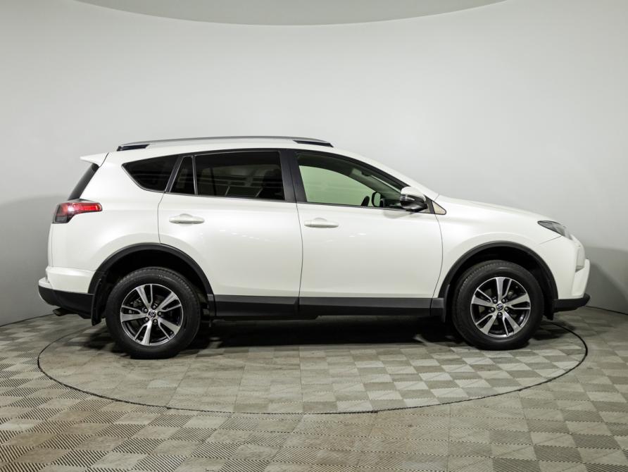 Toyota RAV4 IV (XA40) Рестайлинг Санкт-Петербург  - изображение 4
