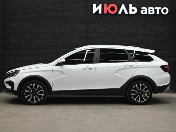 Lada (ВАЗ) Vesta I Рестайлинг (NG) с пробегом 2024 года, цена 1 560 000 рублей, 30361 км, универсал, Автокод Объявления