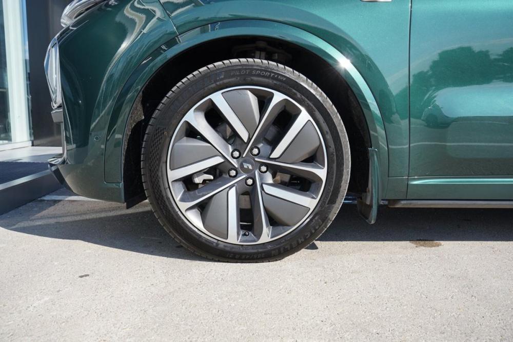 Li Auto (Lixiang) L9 I Крым  - изображение 36