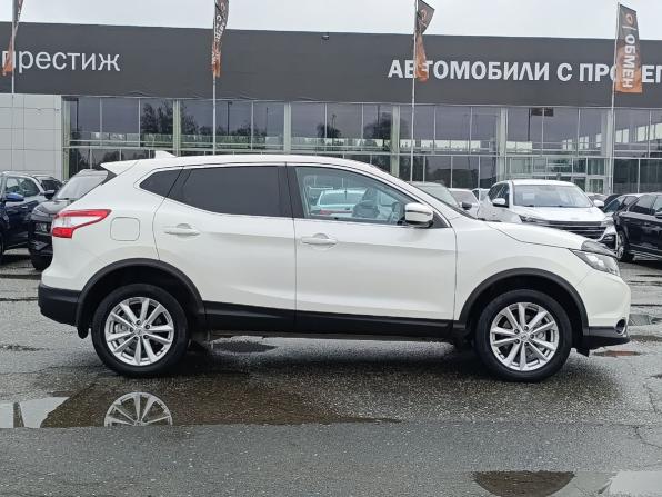 Nissan Qashqai II с пробегом 2017 года, цена 1 695 000 рублей, 114913 км, внедорожник, Автокод Объявления