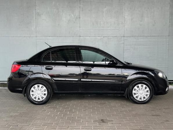 Kia Rio II Рестайлинг с пробегом 2009 года, цена 575 000 рублей, 167300 км, седан, Автокод Объявления