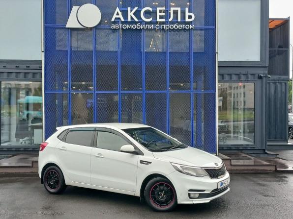 Kia Rio III Рестайлинг с пробегом 2016 года, цена 675 000 рублей, 196000 км, хэтчбек, Автокод Объявления