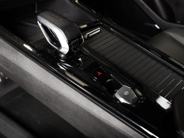 Geely Atlas II с пробегом 2023 года, цена 2 129 854 рубля, 55700 км, внедорожник, Автокод Объявления