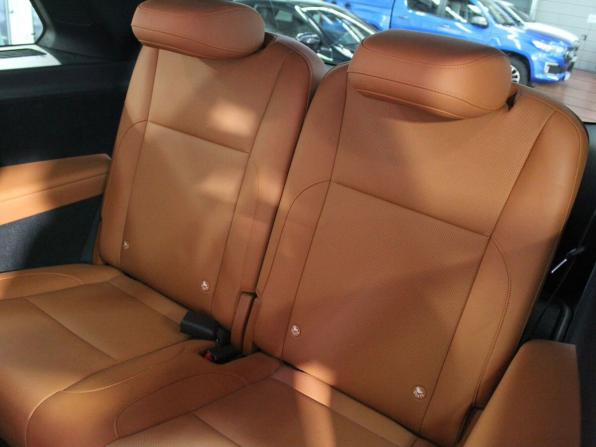 Li Auto (Lixiang) L9 I Рестайлинг с пробегом 2024 года, цена 7 100 000 рублей, 56298 км, внедорожник, Автокод Объявления