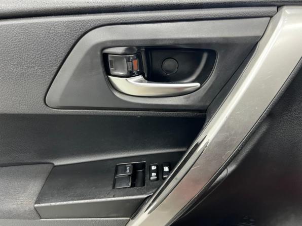 Toyota Auris II с пробегом 2013 года, цена 890 000 рублей, 179650 км, хэтчбек, Автокод Объявления