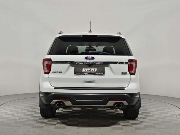 Ford Explorer V Рестайлинг 2 с пробегом 2018 года, цена 3 169 000 рублей, 120000 км, внедорожник, Автокод Объявления