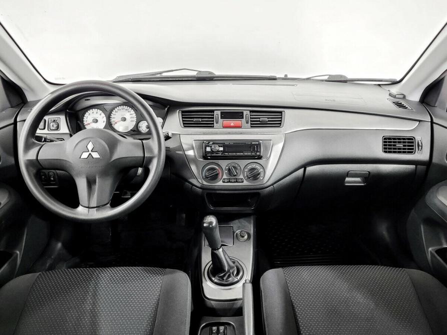 Mitsubishi Lancer IX Рестайлинг Москва  - изображение 5